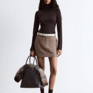 Thin-Knit Wool Turtleneck