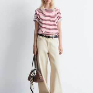 Relaxed Wide-Leg Jeans