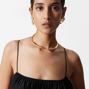 Sculpted Choker Necklace