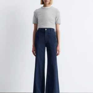 Bootcut Wrap-Seam Jeans