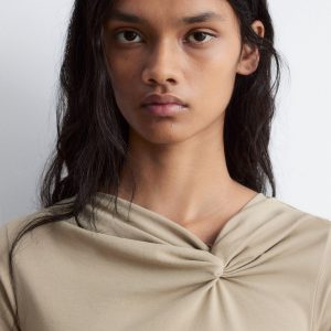 Twist-Detail T-shirt